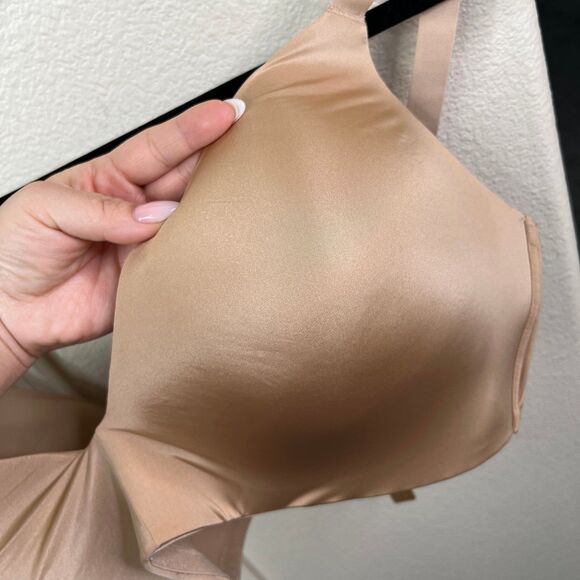 NWT SKIMS Wireless Form T-Shirt Demi Women’s Bra Size 42DDDD #540 - Picture 10 of 12